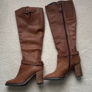 Elegant Tan Heeled Boots